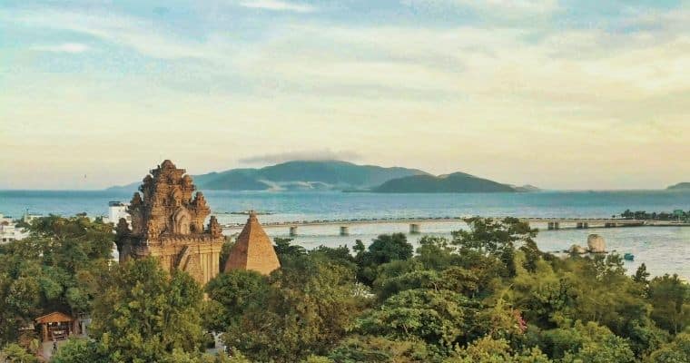 Tháp bà Ponagar Nha Trang